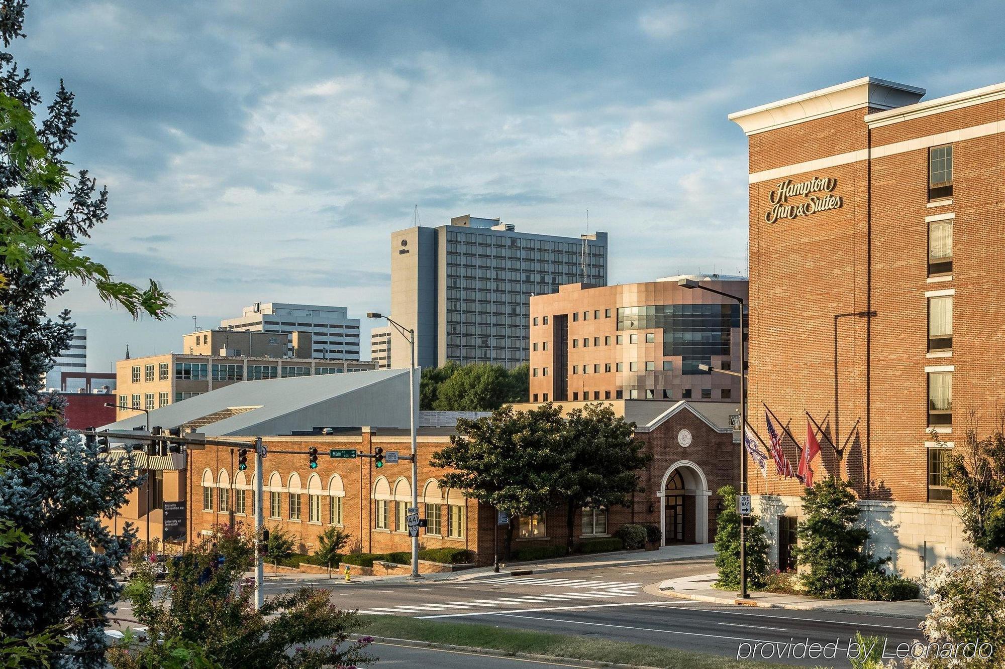 Hampton Inn & Suites Knoxville-Downtown מראה חיצוני תמונה
