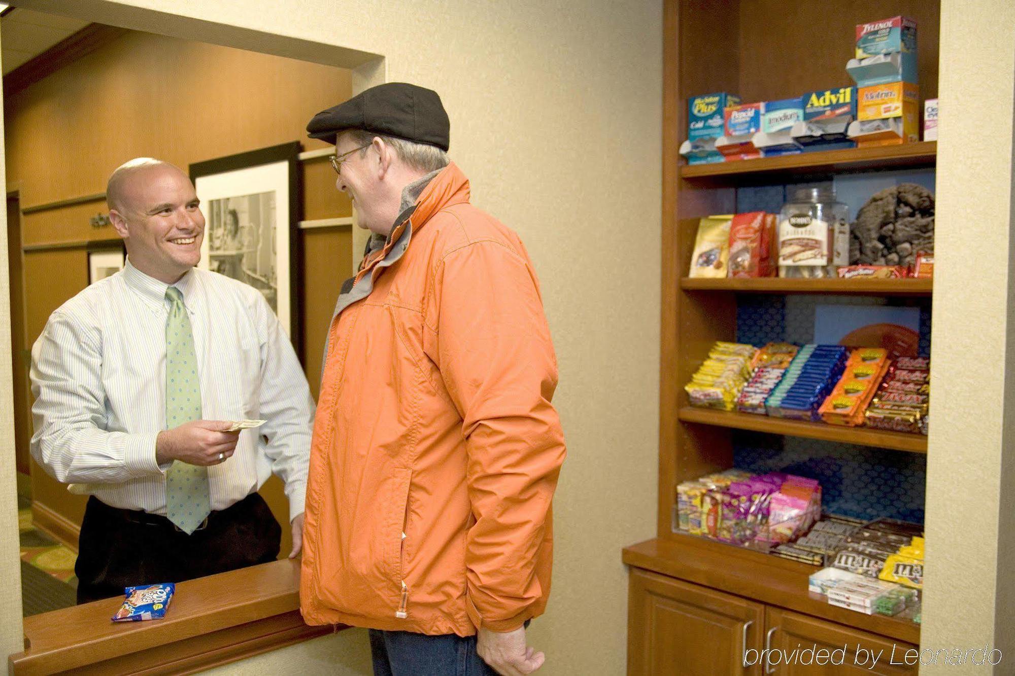 Hampton Inn & Suites Knoxville-Downtown מתקנים תמונה