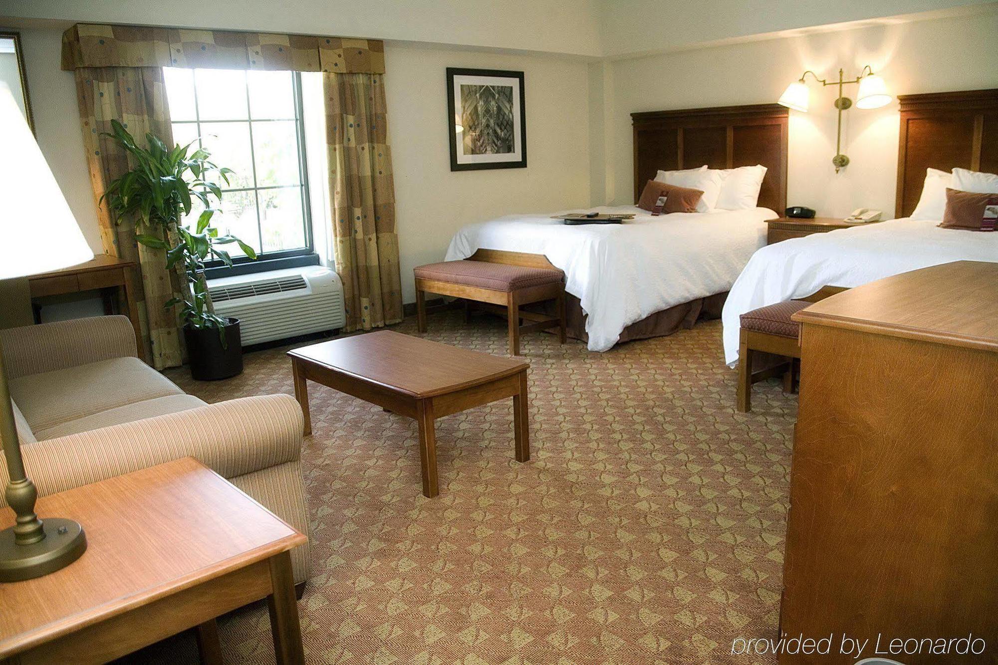 Hampton Inn & Suites Knoxville-Downtown חדר תמונה