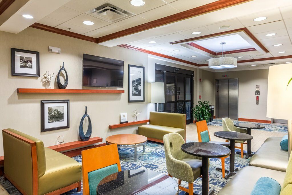 Hampton Inn & Suites Knoxville-Downtown מראה חיצוני תמונה